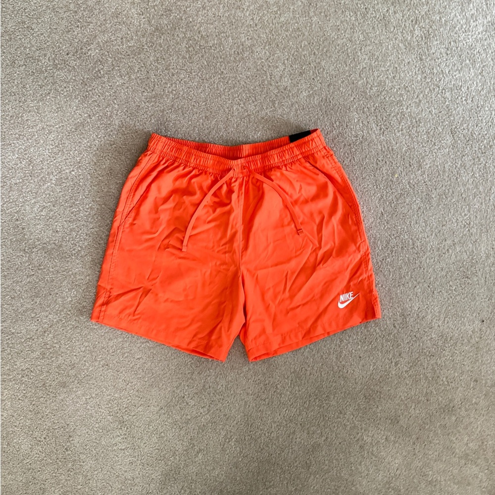 Nike sportswear Essential Shorts